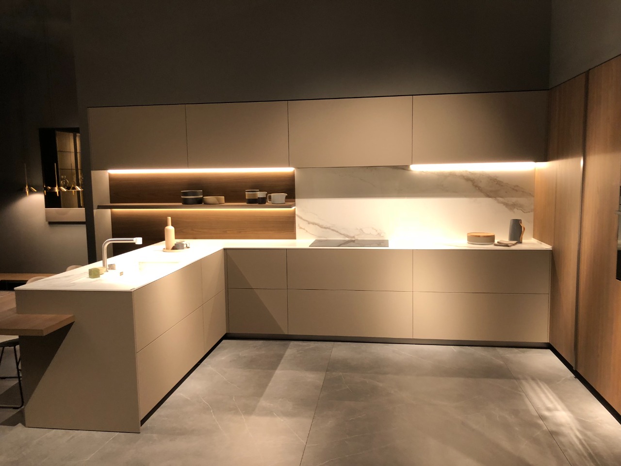 Modern Kitchen5